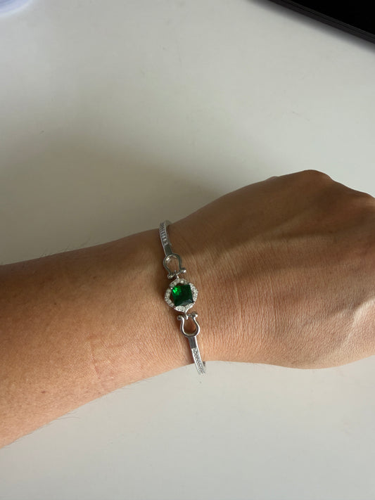 Emerald Luxe 925 Silver Clasp Bracelet