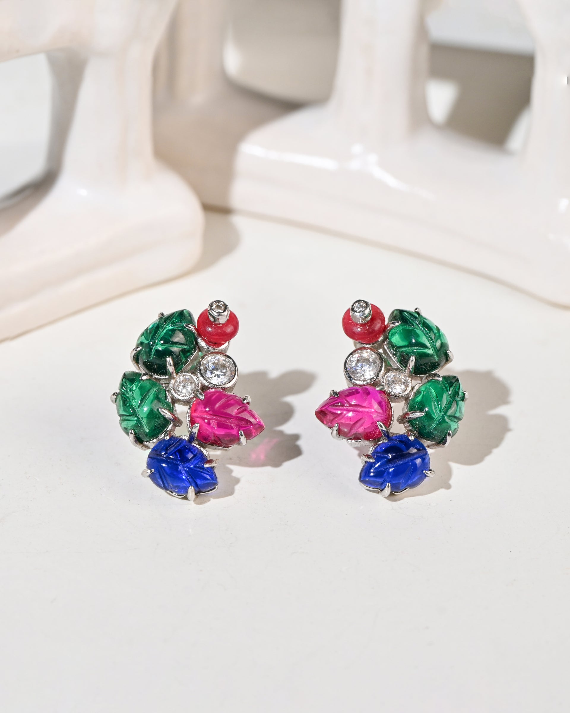 Twinrays Vibrant Vana Studs Earrings