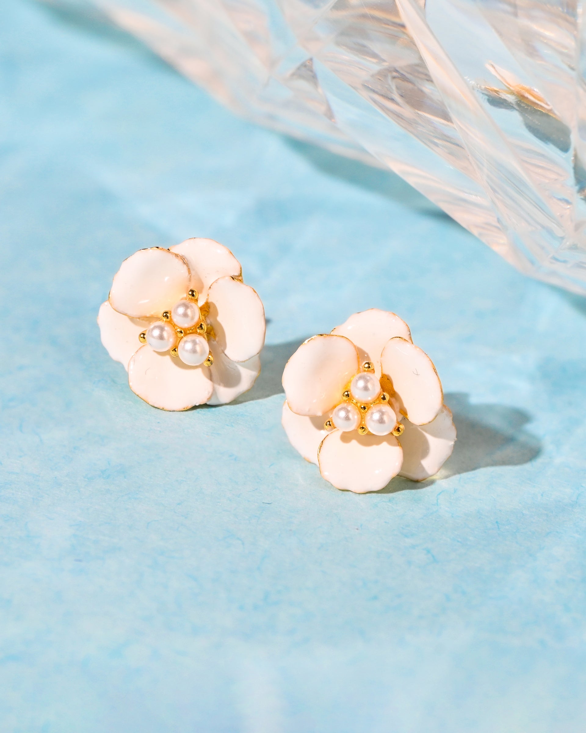 Twinrays Pearl Whisper Studs Earrings