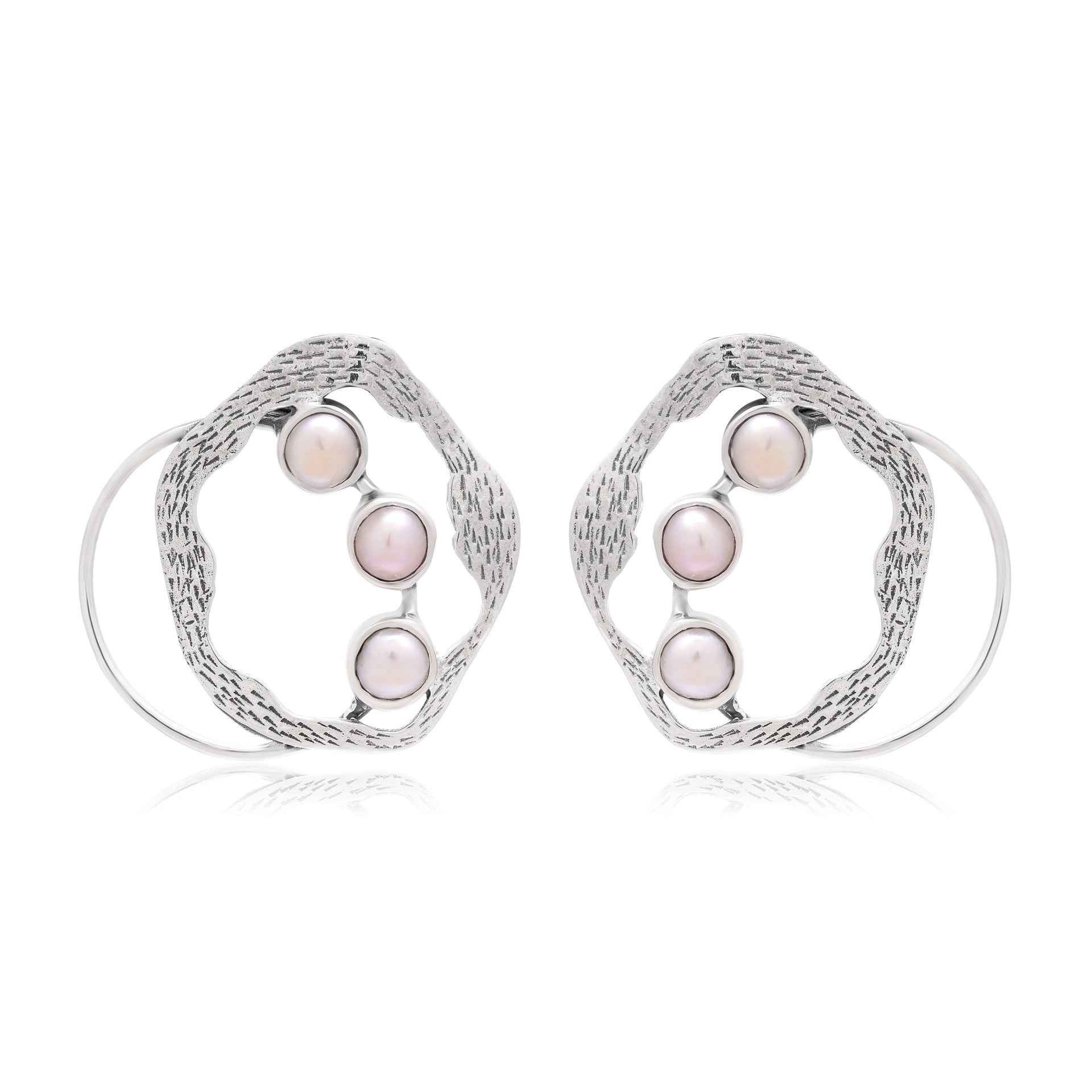 Twinrays Abstract Pearl Earrings