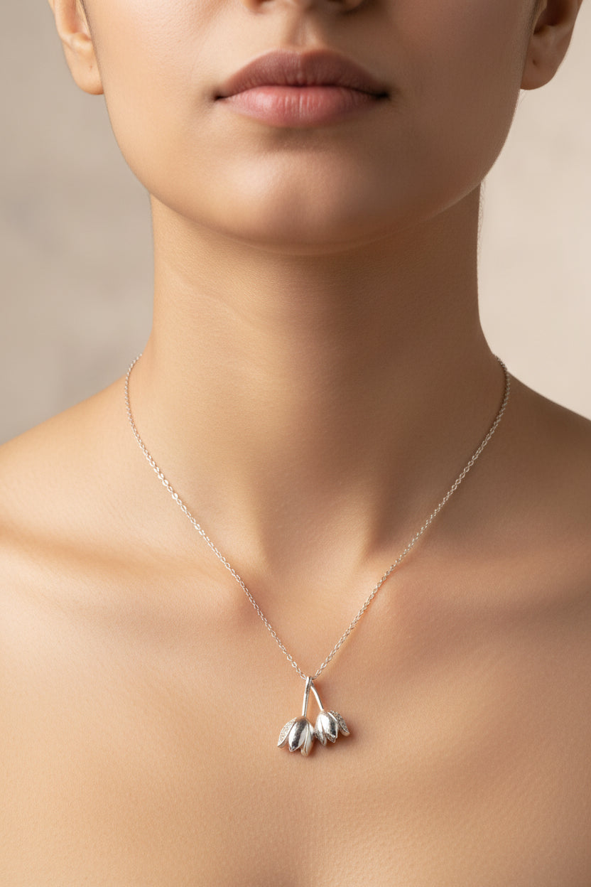 Twinrays Twinblossom Necklace