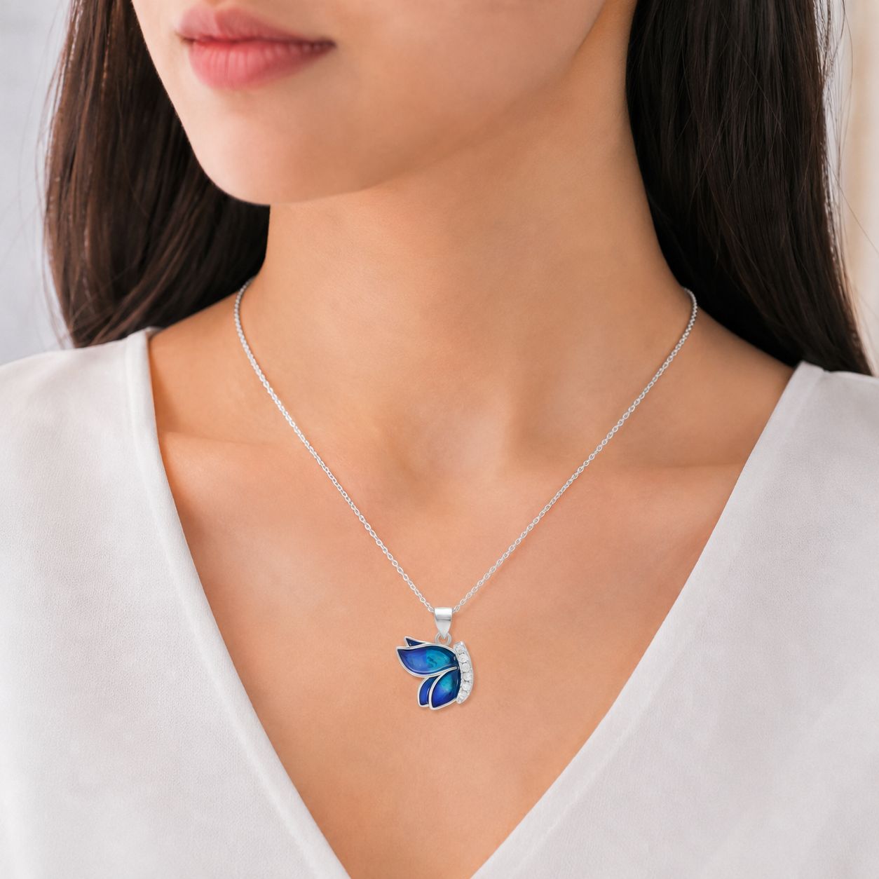 TwinRays Moonlight Pendent